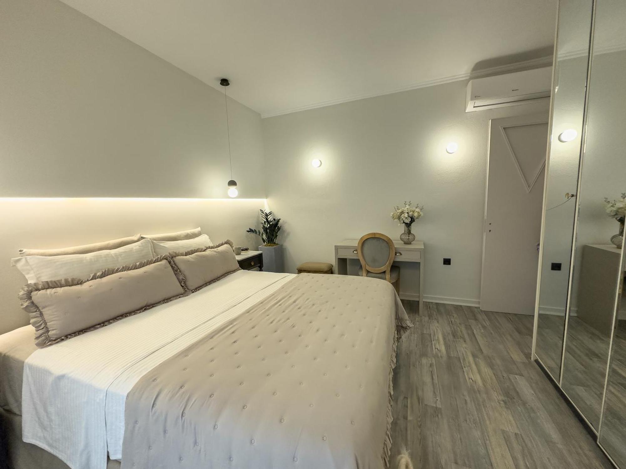Ixia Home Extérieur photo
